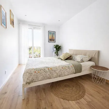 Cosy 8 Pers Balcon Parking Gratuit 3 Ch Lägenhet *