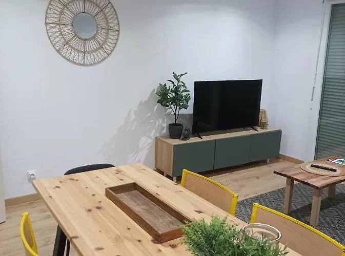 Cosy 8 Pers Balcon Parking Gratuit 3 Ch Mulhouse