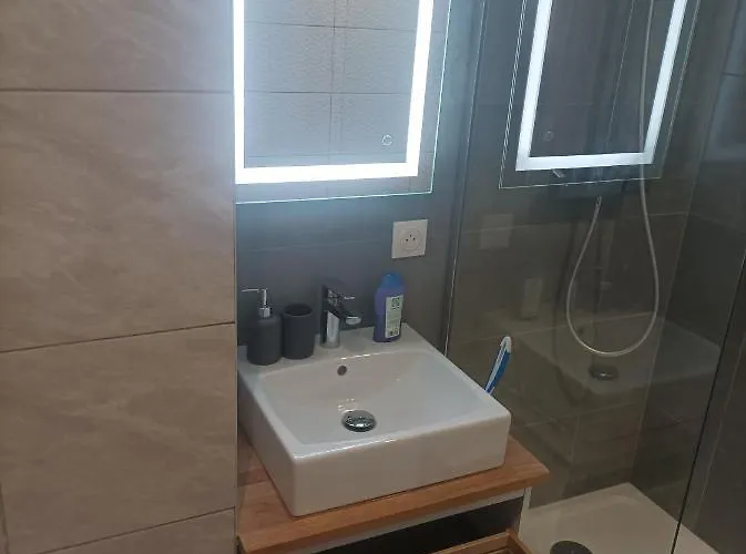 Lägenhet Cosy 8 Pers Balcon Parking Gratuit 3 Ch *