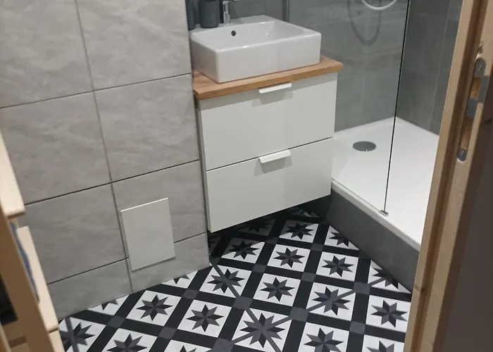 Cosy 8 Pers Balcon Parking Gratuit 3 Ch Lägenhet Mulhouse