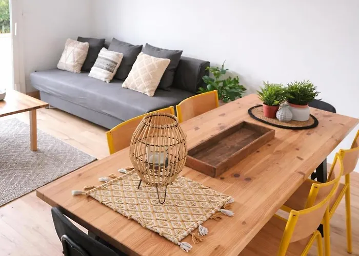 Cosy 8 Pers Balcon Parking Gratuit 3 Ch Lägenhet Mulhouse